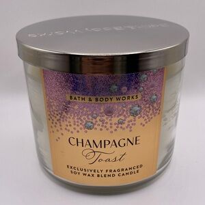 Bath & Body Works Champagne Toast 3 Wick Candle